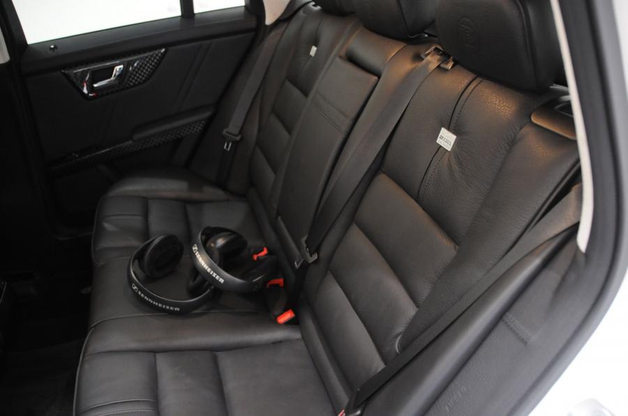  Mercedes-Benz GLK V8 by Brabus 2009 года  (фото 5 из 26)